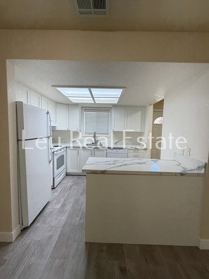 3380 Cimmarron Rd #3 - Photo 7 of 20