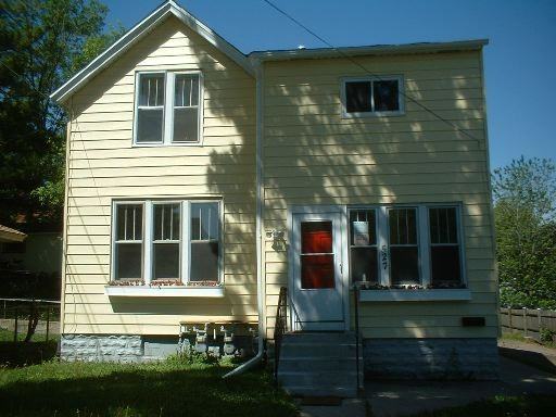 527 Hall Ave #3 - Photo 5 of 5