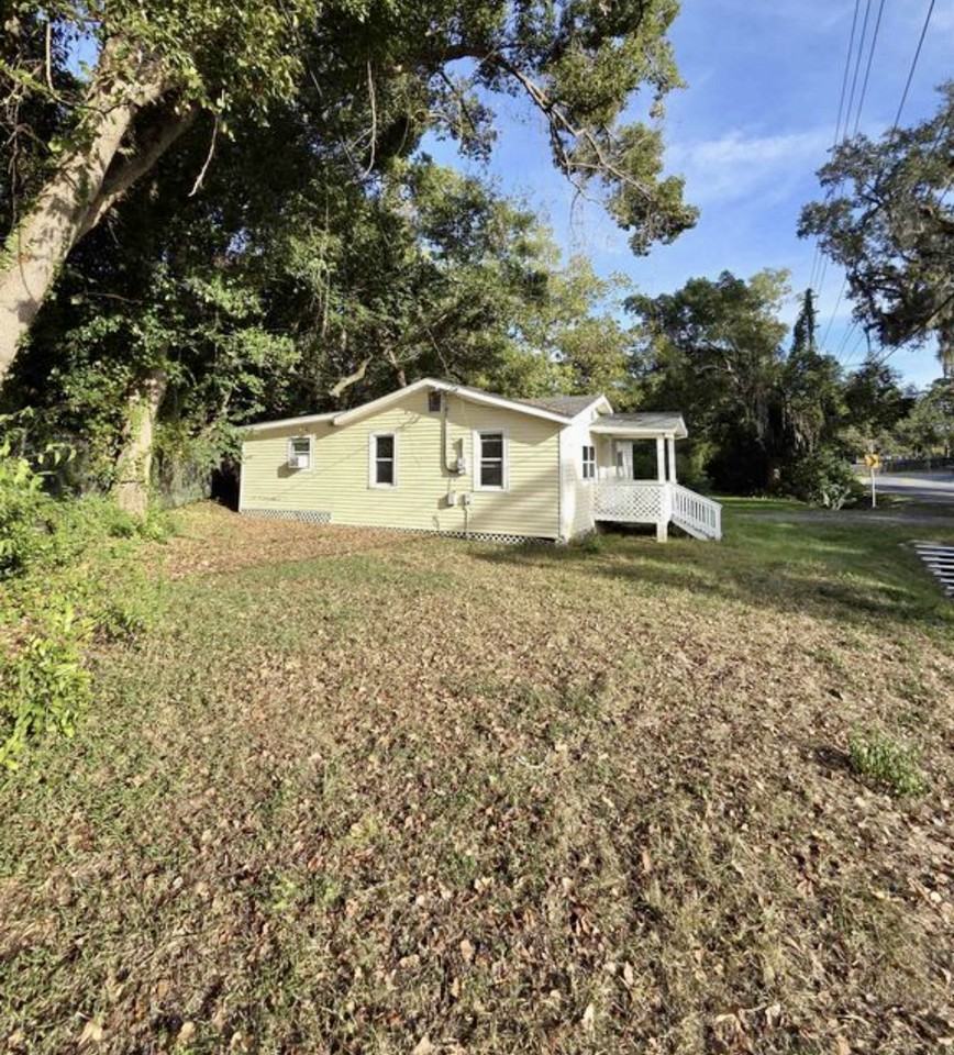 1625 Old Bainbridge Rd #NA - Photo 2 of 14