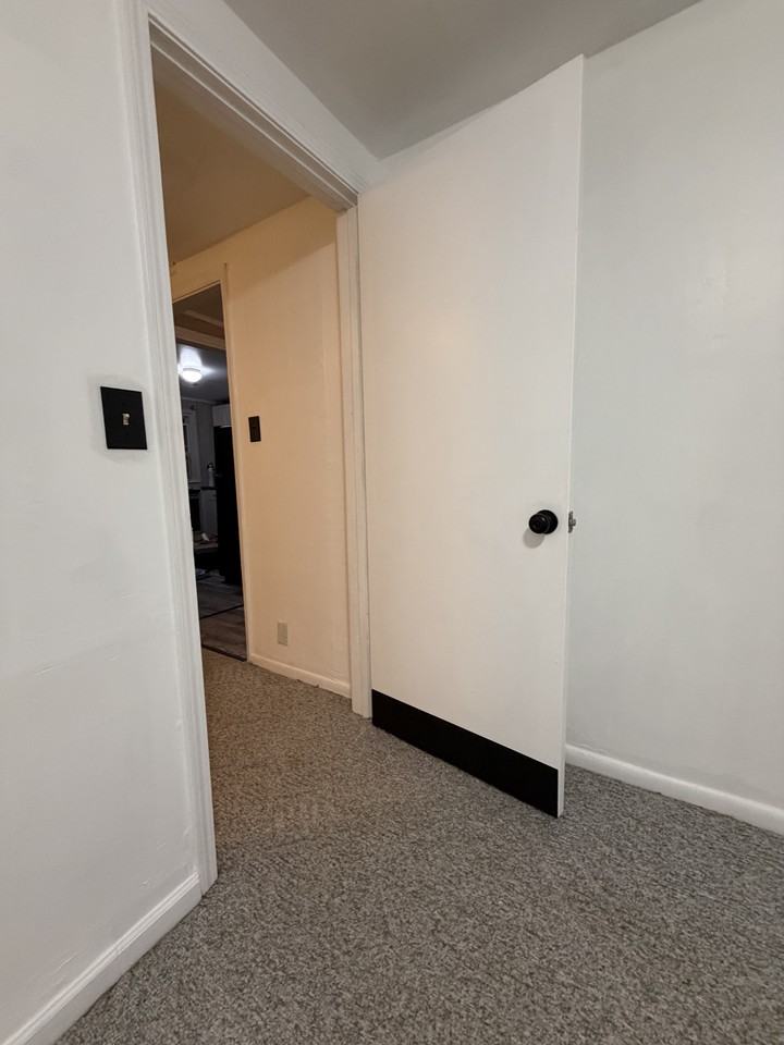 1625 Old Bainbridge Rd #NA - Photo 6 of 14