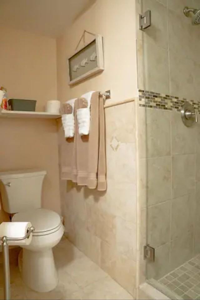 1582 W Chanticleer Rd #NA - Photo 2 of 11