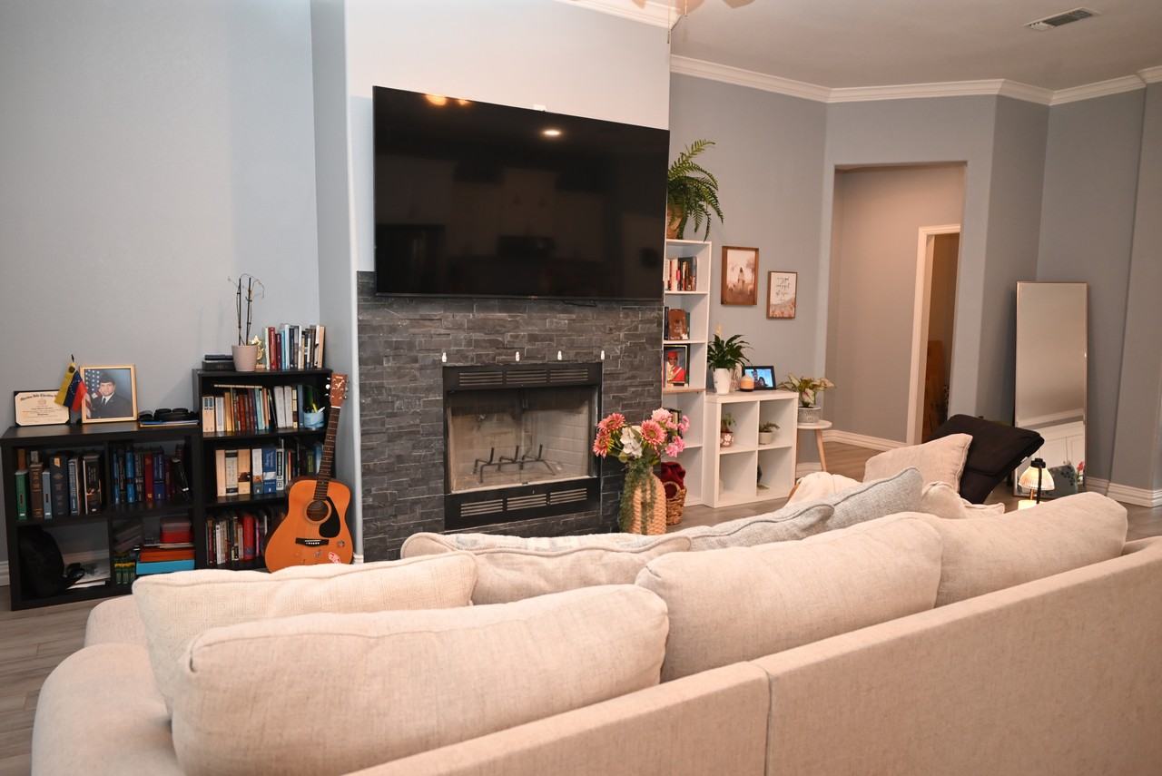 320 Mariners Way #NA - Photo 4 of 27