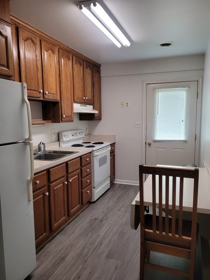 8007 Edgewood Church Rd #NA - Photo 6 of 7