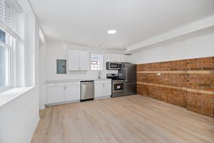 3401 Butler St #TH1 - Photo 1 of 1