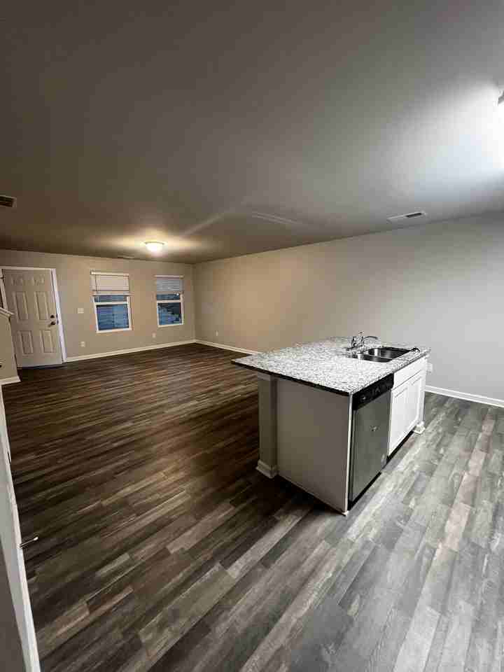 2533 Wood Bend Ln #NA - Photo 4 of 14