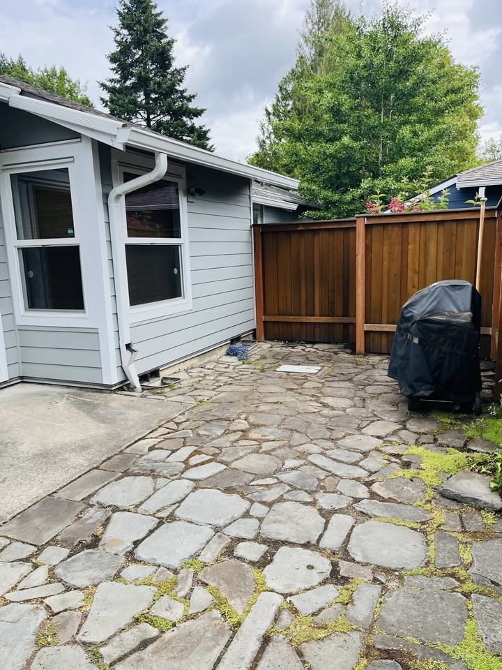 8418 Sw Mohawk St - Photo 2 of 18