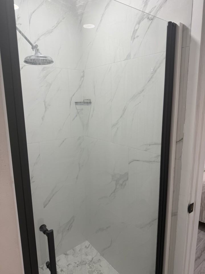 312 Rush St #1 - Photo 6 of 11