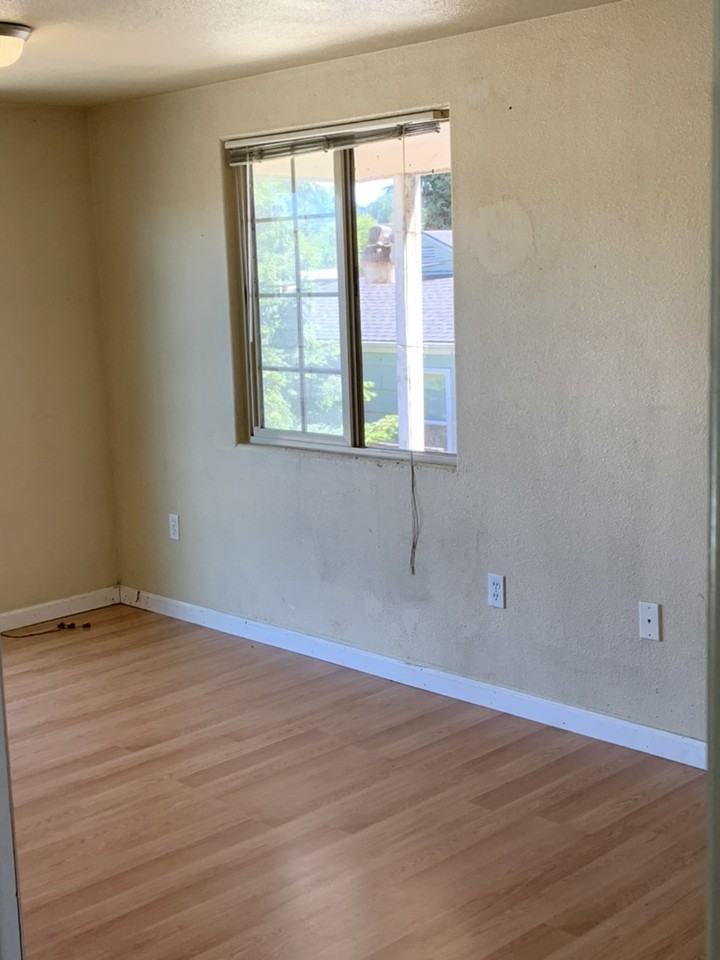 757 W N St #757WN - Photo 2 of 10