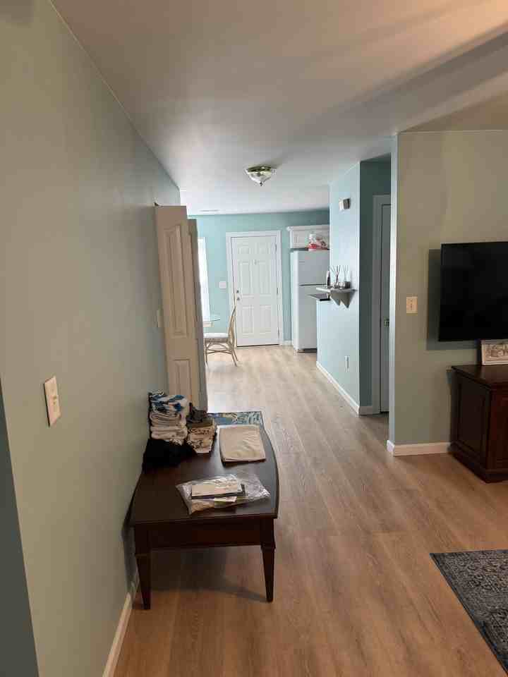 633 15th Ave S #A - Photo 6 of 12