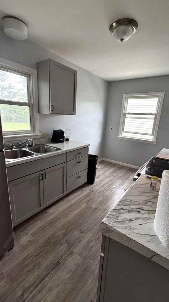 5607 Regent Ave N #NA - Photo 3 of 18
