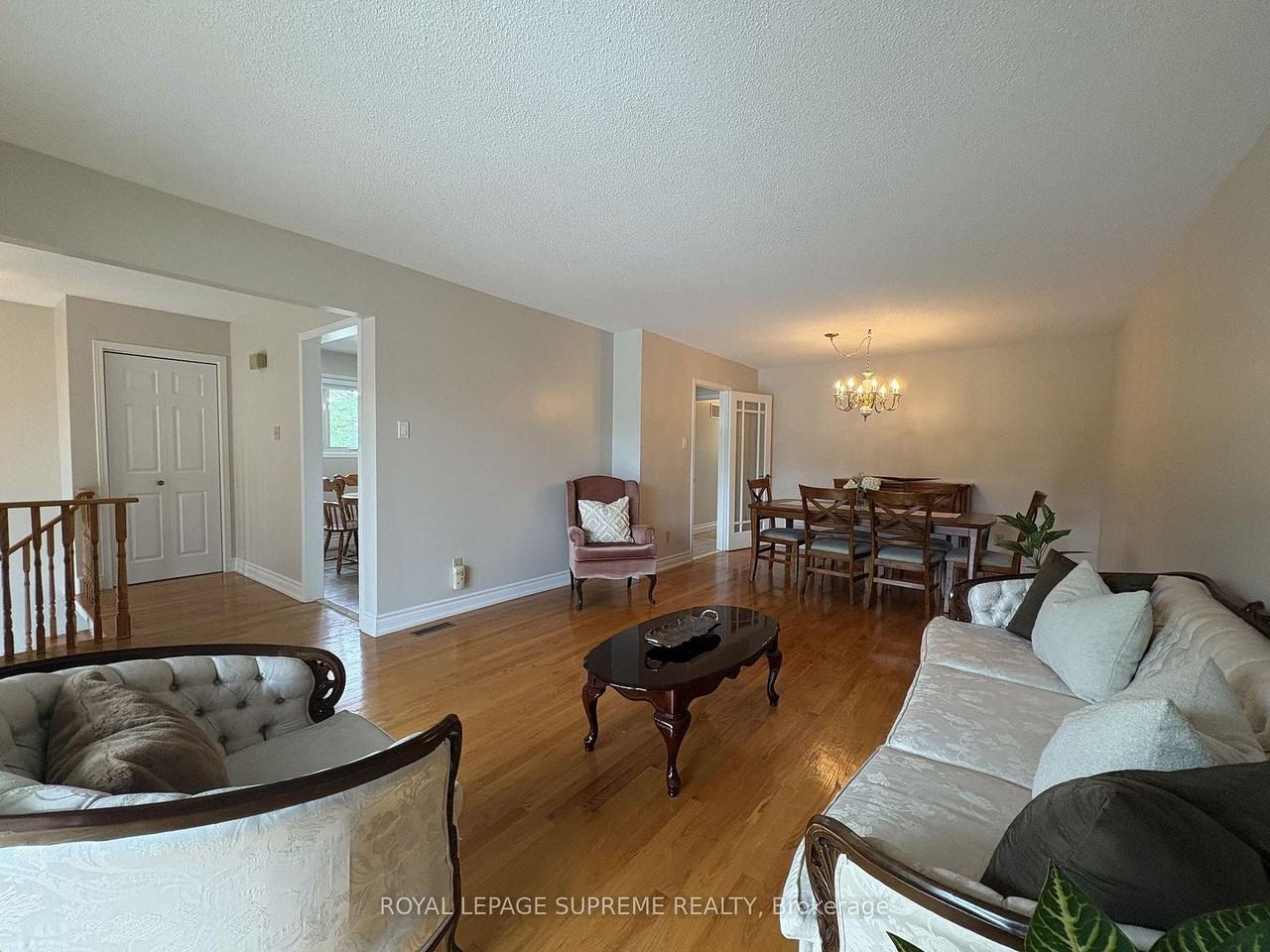 966 Lovingston Crescent - Photo 4 of 23