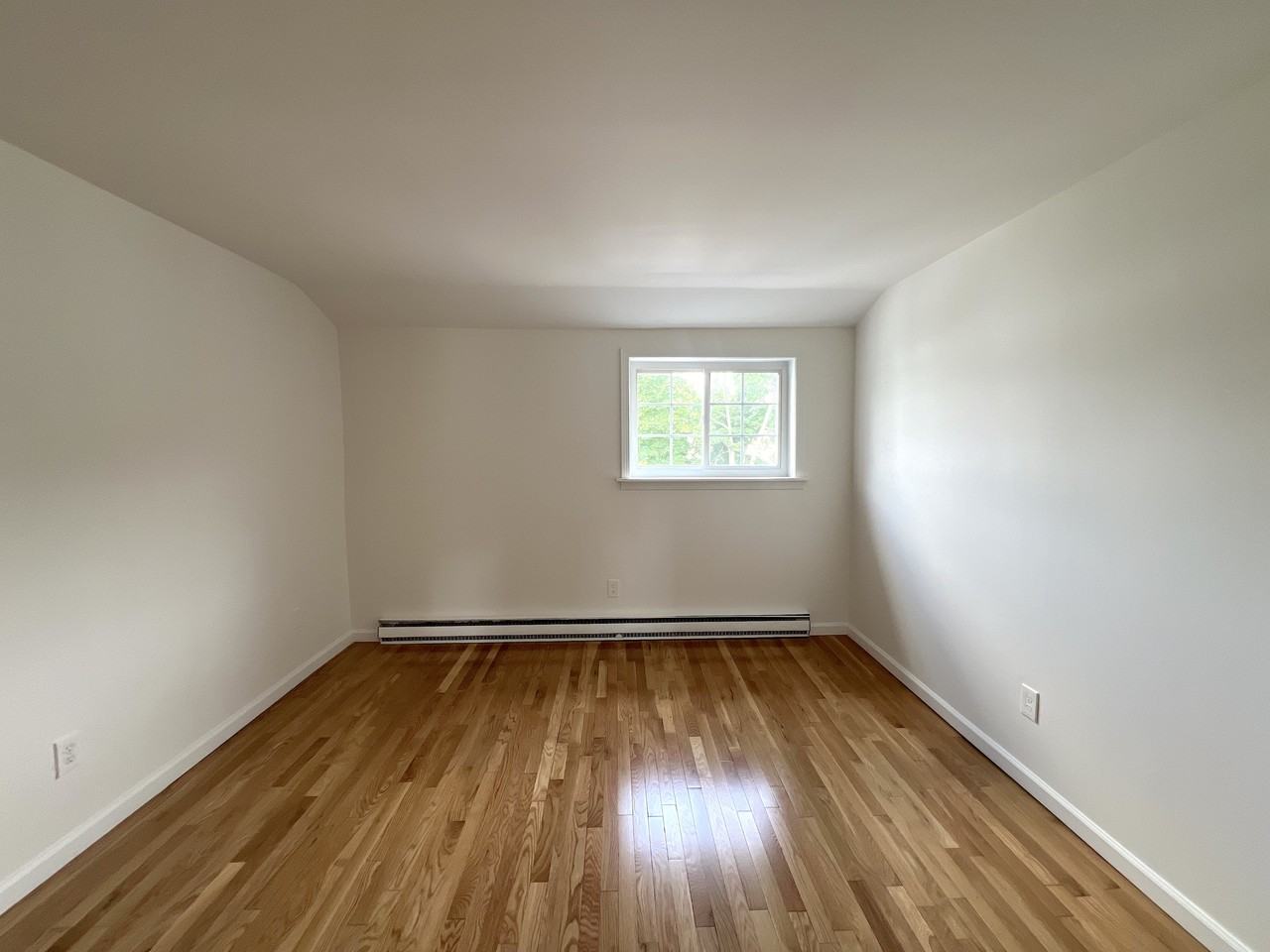 750 Cove Rd #7 - Photo 6 of 12