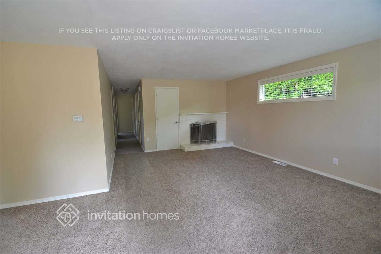 8611 121st St Sw - Photo 3 of 13