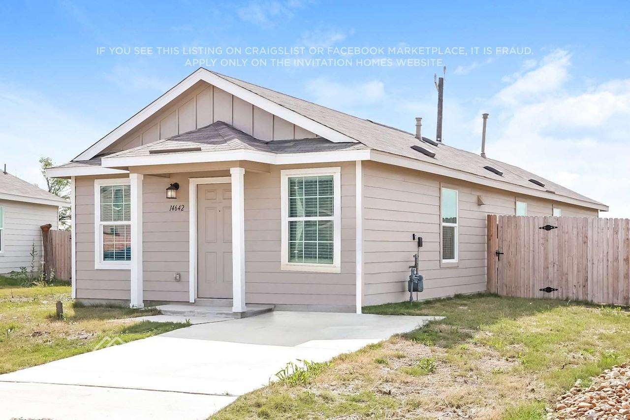 14642 Source Cir - Photo 3 of 22
