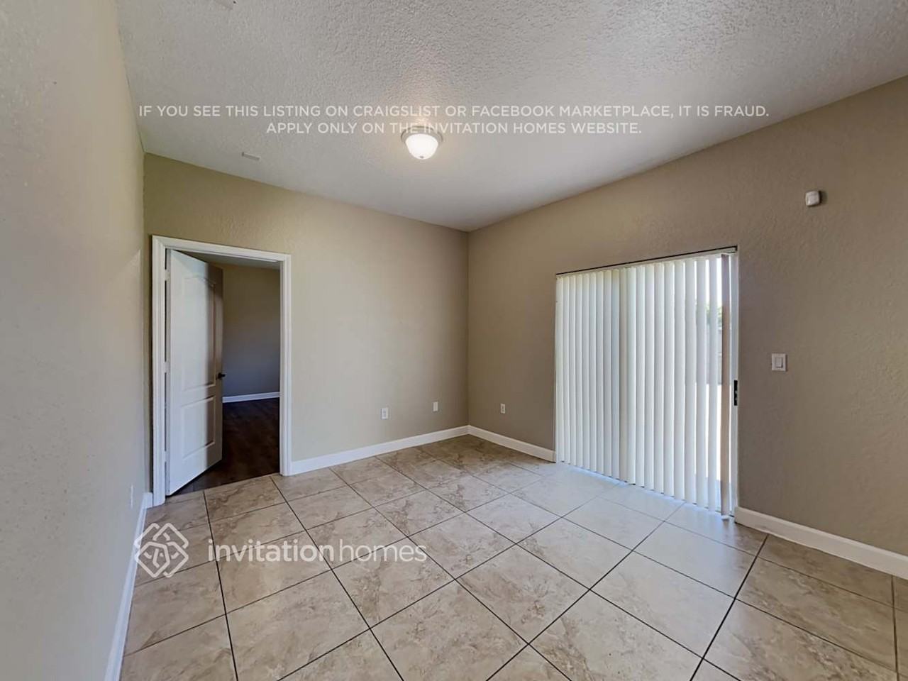 15432 Sw 183rd Ter - Photo 5 of 19