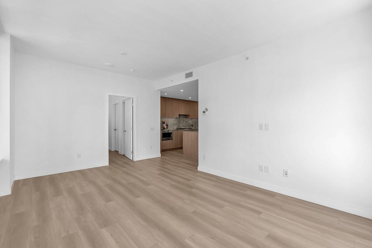 626 Claremont Street #1002 - Photo 4 of 46