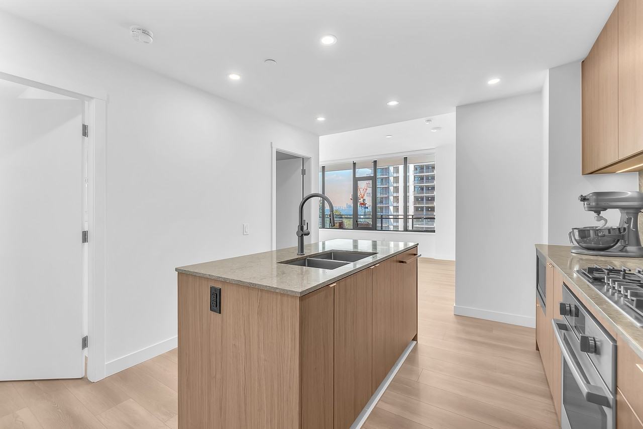 626 Claremont Street #1002 - Photo 6 of 46