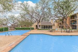featured image of 5315 Fredericksburg Rd