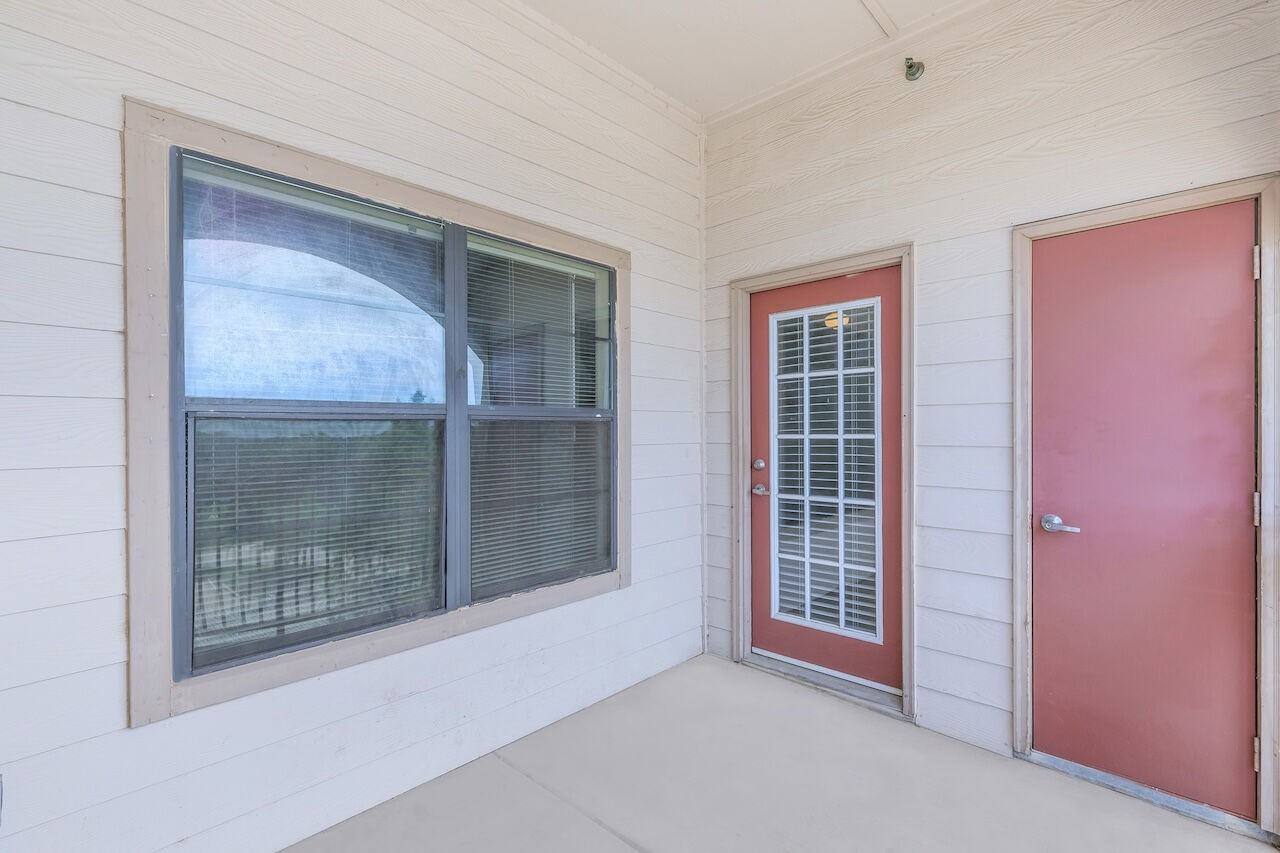 Amelia Parc - Photo 6 of 38