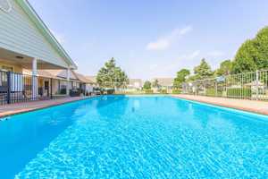 featured image of 1400 Nw 115th St