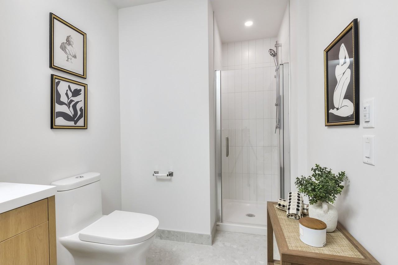 UNIVERT LaSalle Condos - Photo 4 of 50