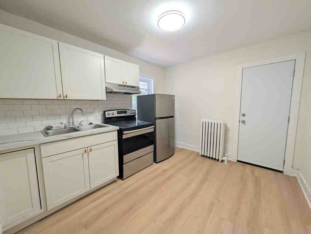 59 Carrick Avenue - 3 - Photo 6 of 21