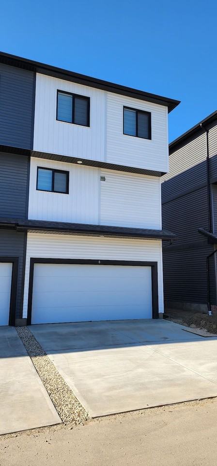 850 Secord Boulevard Northwest 8, Edmonton, Alberta, Canada, T5T 7R9 - Photo 2 of 13