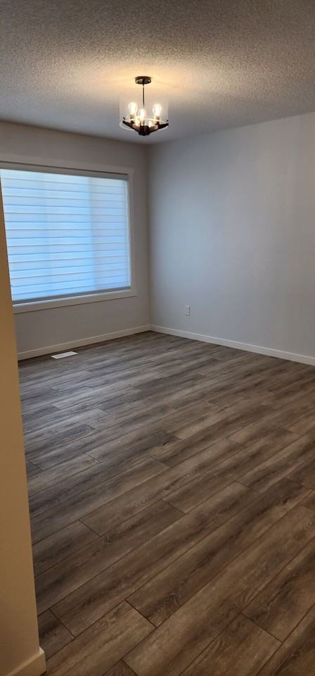 850 Secord Boulevard Northwest 8, Edmonton, Alberta, Canada, T5T 7R9 - Photo 7 of 13