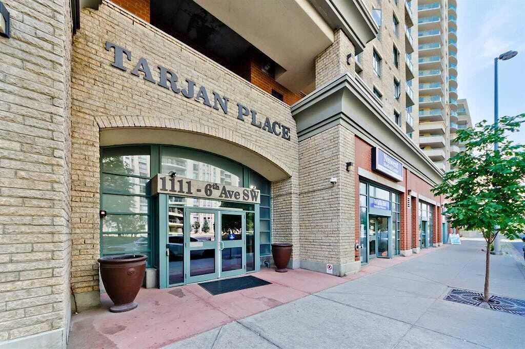 Furnished one Bedroom in Prime West Downtown (CIP217) - Photo 2 of 21