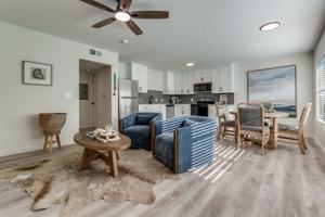 featured image of 5917 Gaston Ave