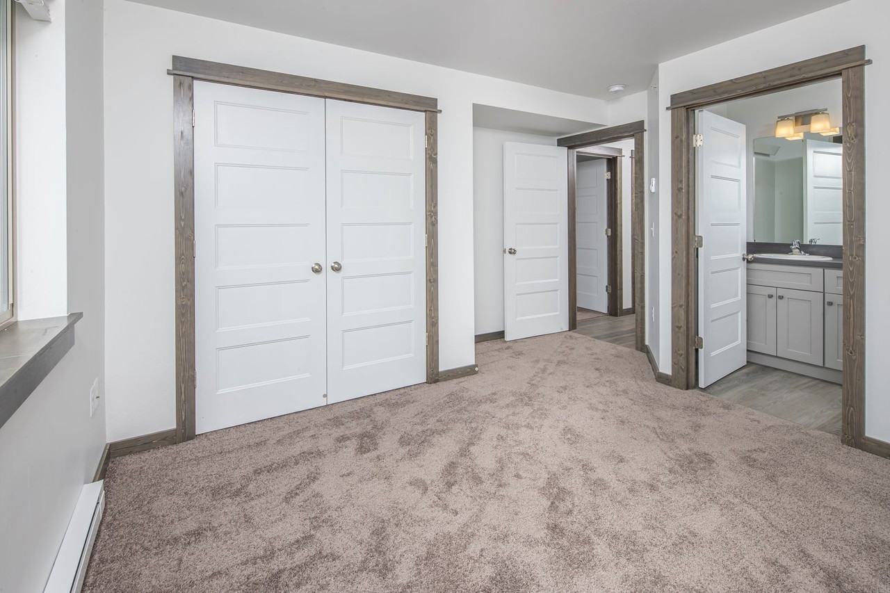 1802 Cruiser Lane - Photo 6 of 25