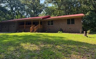 200 Mountain View Dr - Photo 1 of 1