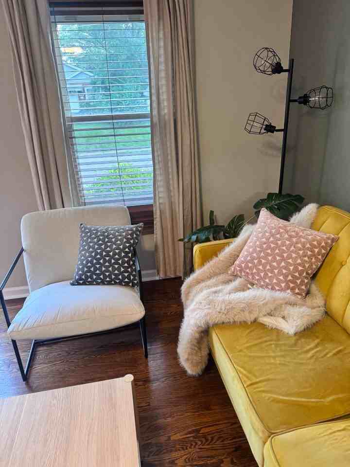 6535 Dale Ave - Photo 6 of 20