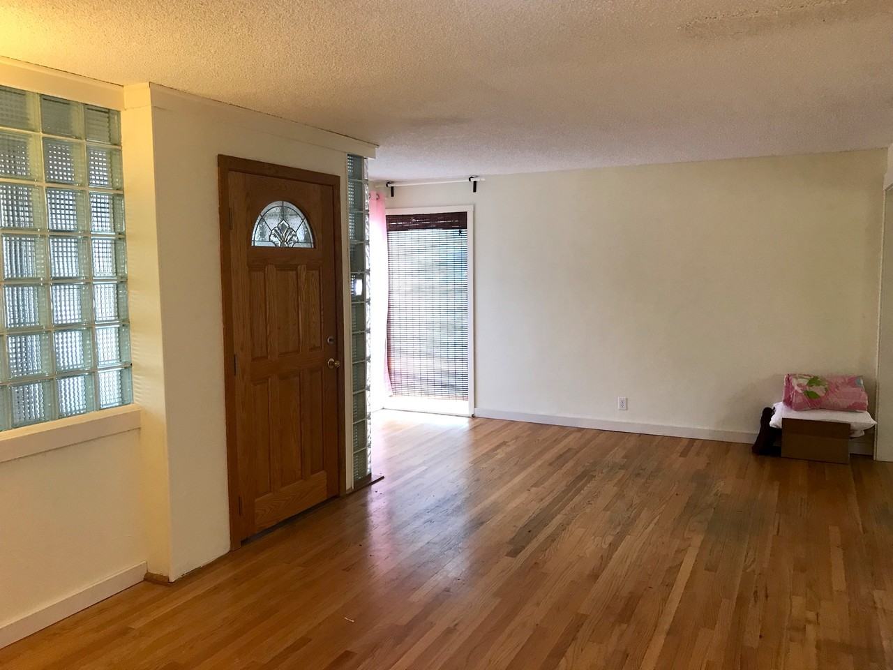 4309 Se 113th Ave #1 - Photo 4 of 23