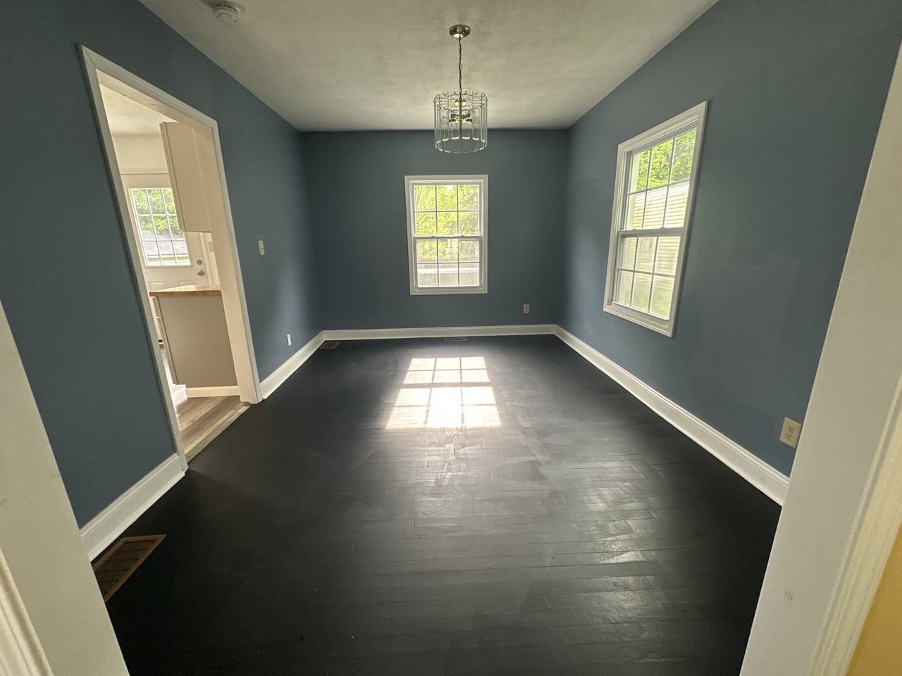 275 Goodview Ave #1 - Photo 6 of 31