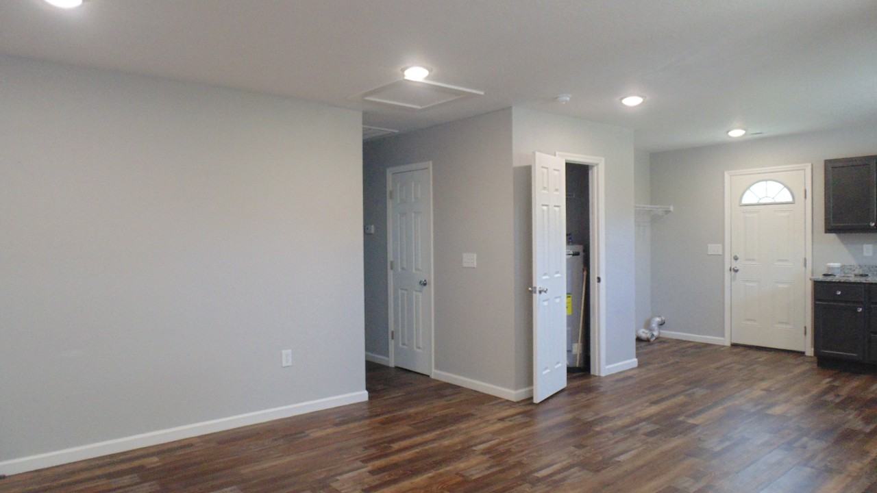 312 Million St #1 - Photo 5 of 8