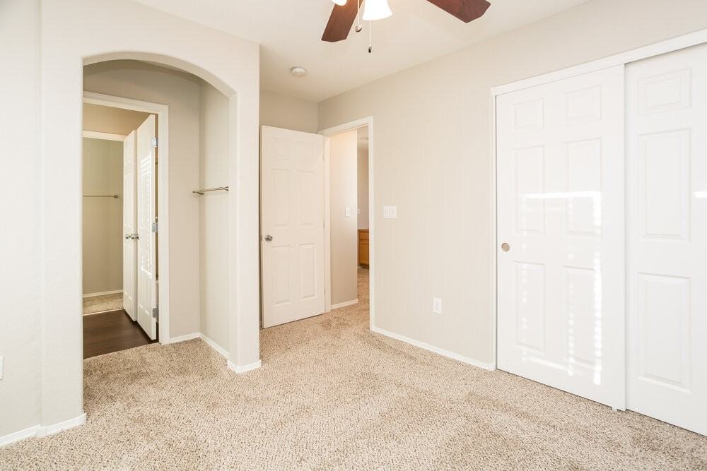 8137 Finch Feather St - Photo 7 of 15