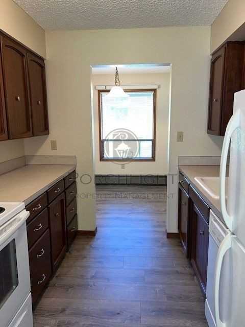 1412 Liberty St #4 - Photo 2 of 14