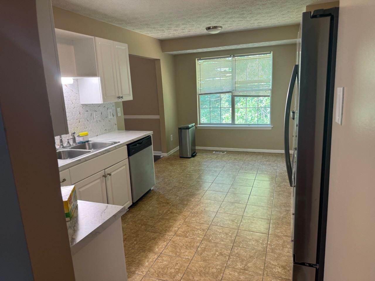 6176 Valley Green Rd - Photo 3 of 40
