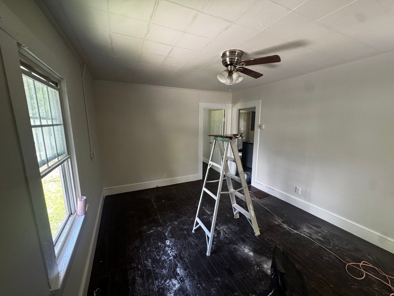 1297 Bolton Rd Nw - Photo 3 of 11