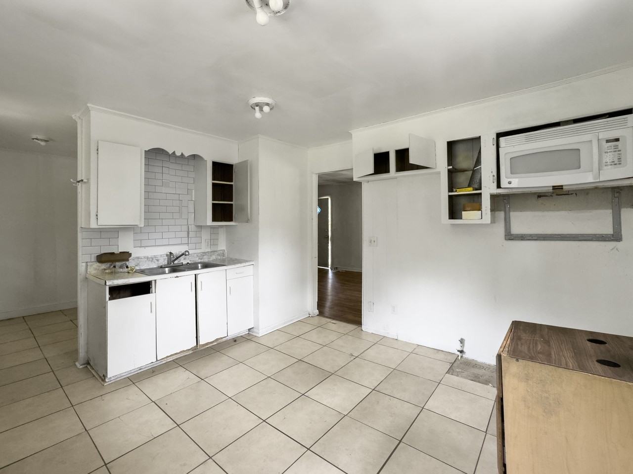 1137 Carter Rd #1 - Photo 7 of 23