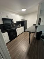 featured image of 4215 Sussex Dr #6