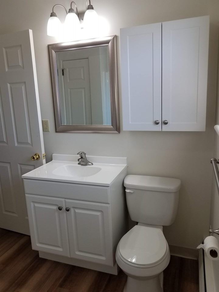 4215 Sussex Dr #6 - Photo 4 of 8