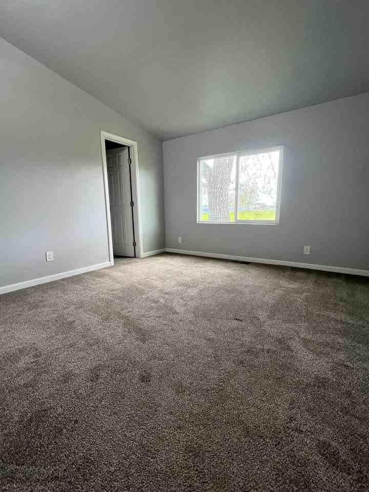 1932 9th Ave #1 - Photo 3 of 19