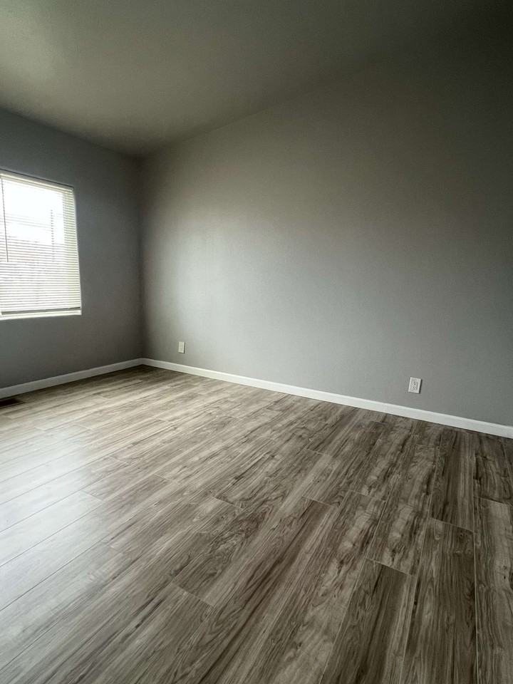 1932 9th Ave #1 - Photo 6 of 19