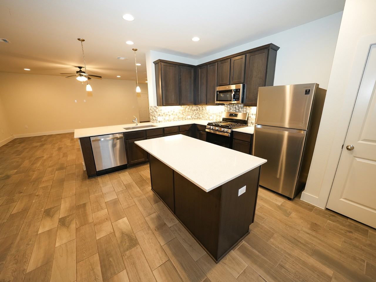 10613 Harwood Overlook Cv #1 - Photo 6 of 10