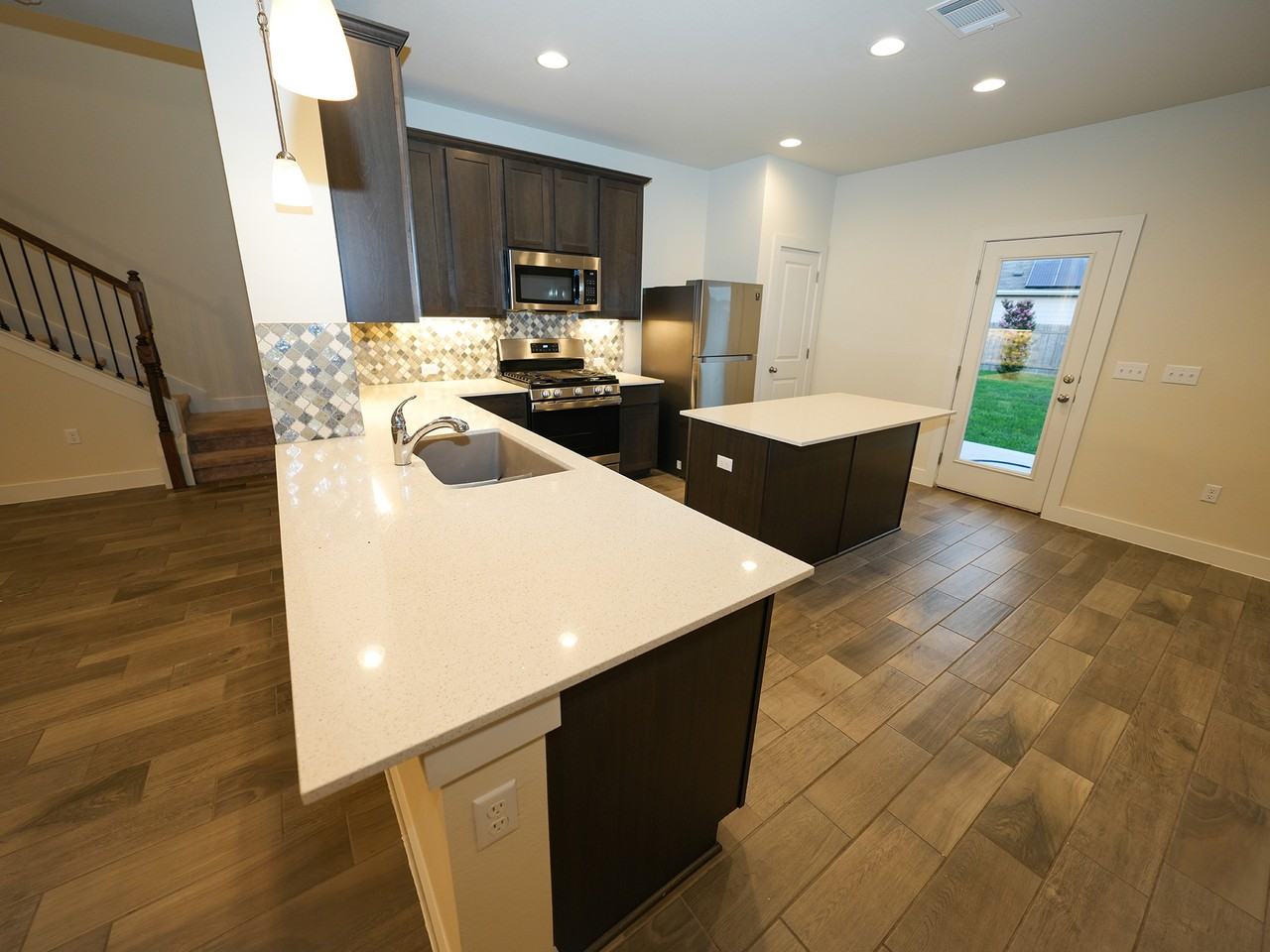 10613 Harwood Overlook Cv #1 - Photo 7 of 10