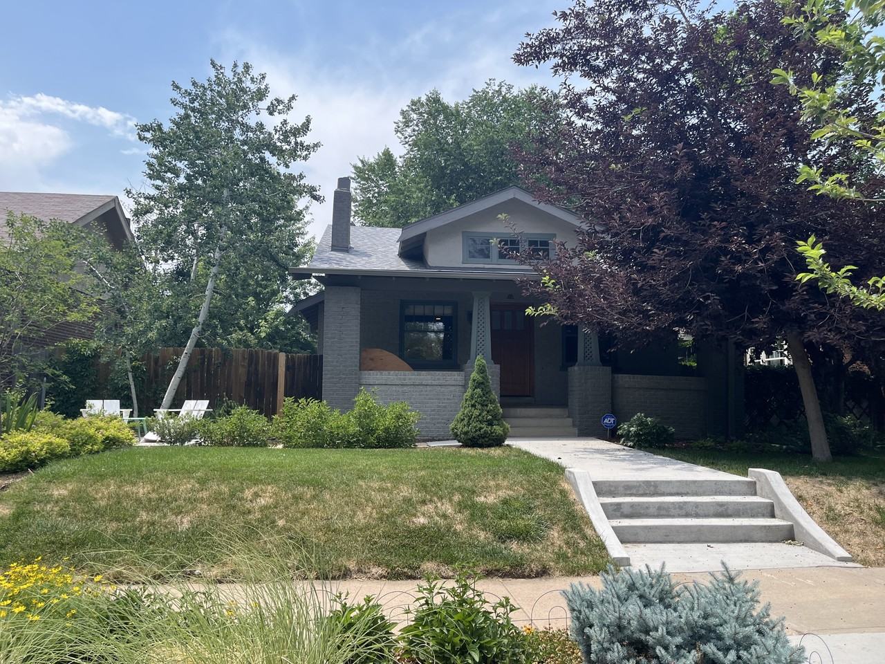 2575 Dahlia St - Photo 2 of 25