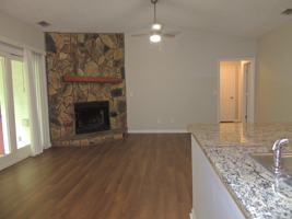 featured image of 1006 Wood Creek Dr #1