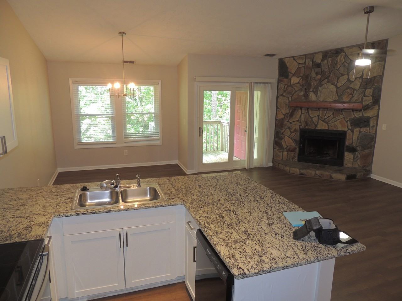 1006 Wood Creek Dr #1 - Photo 5 of 10